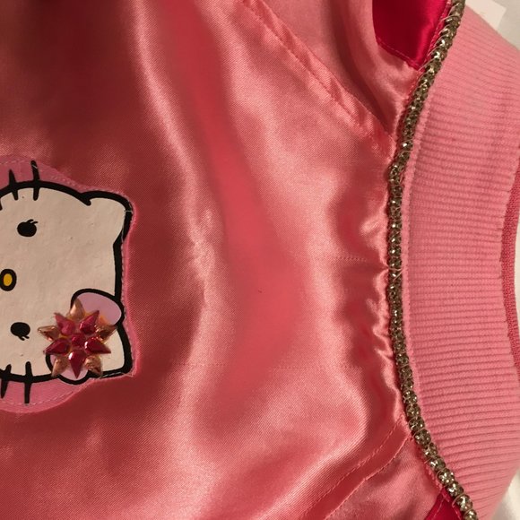 GORGEOUS vintage Y2K satin jacket with custom hello kitty /crystal details - Picture 5 of 11